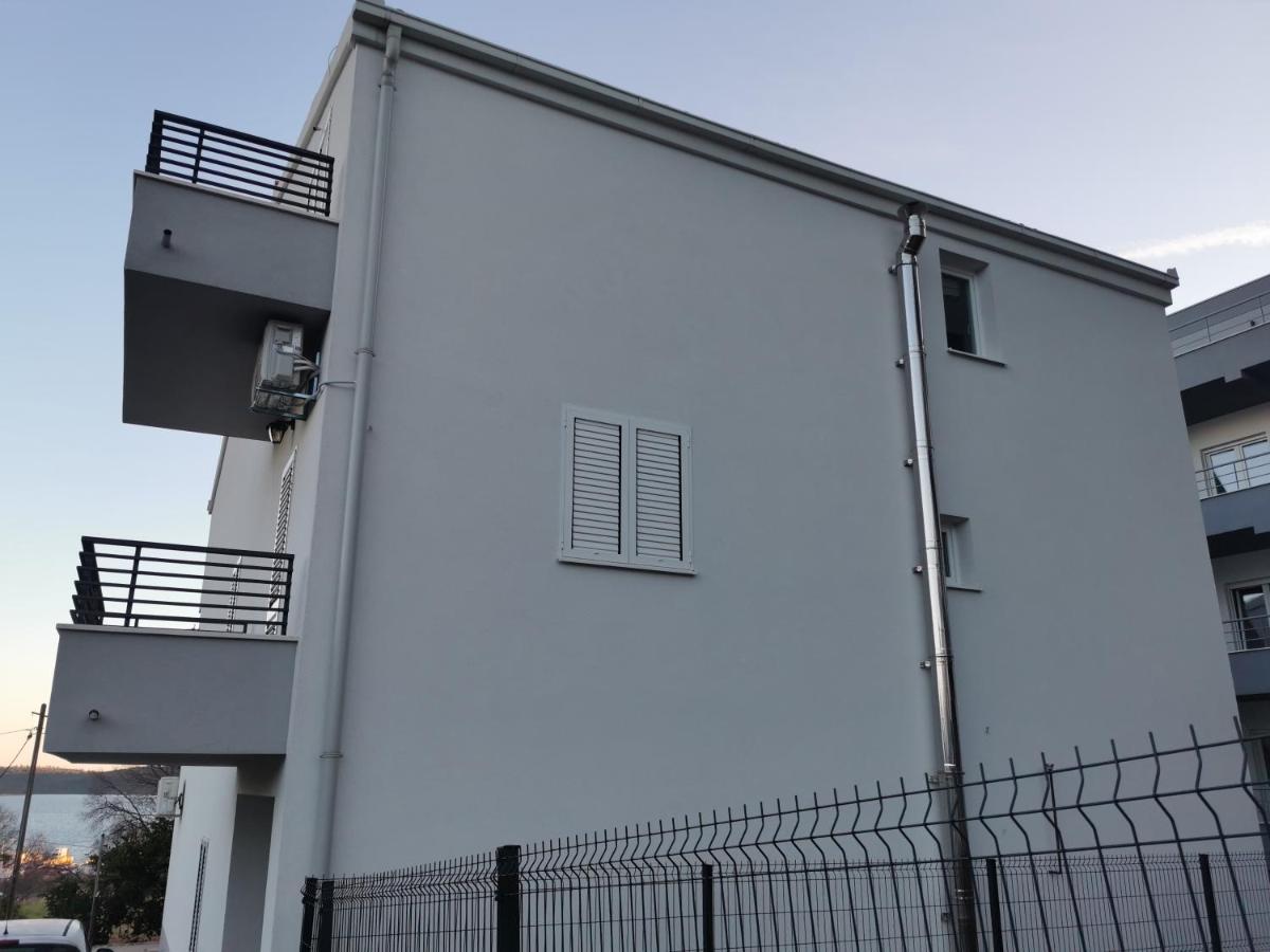 Room Ela Donji Seget Exterior foto